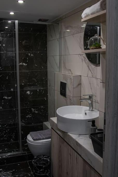 * Ck Modern Loft Near Seaside * Apartment Salonic Exterior foto